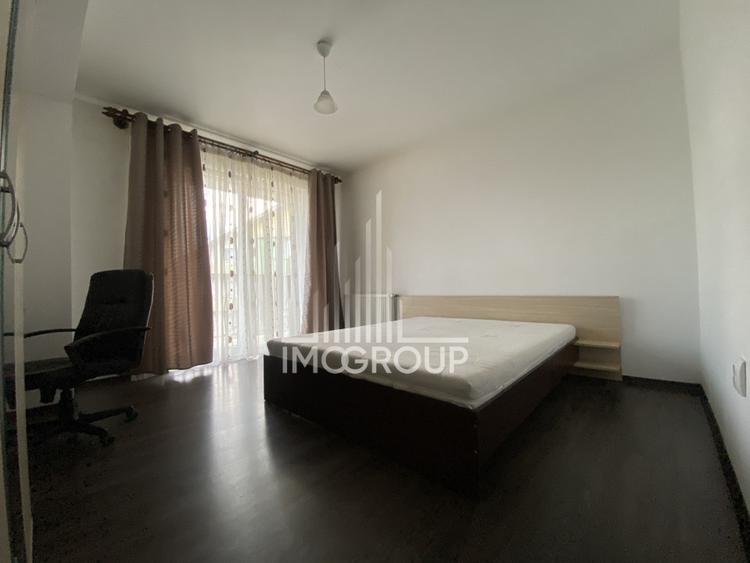 Apartament cu 3 camere decomandat, mobilat în Florești