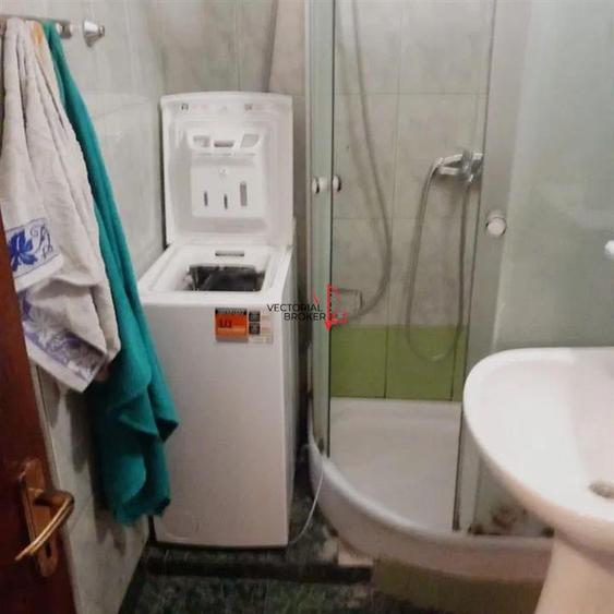 Apartament cu 2 camere semidecomandat în Obor