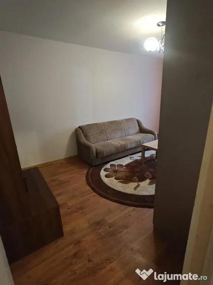 inchiriez apartament 2 camere - 3
