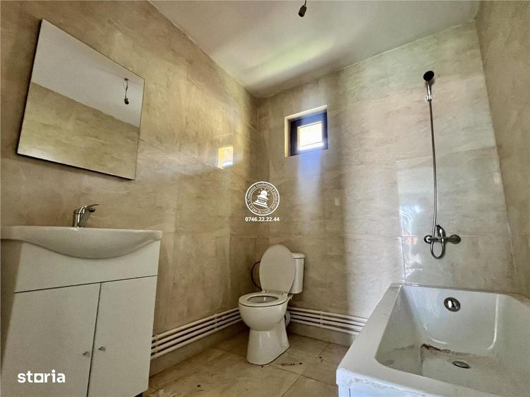 Casă cu 3 camere în Central
