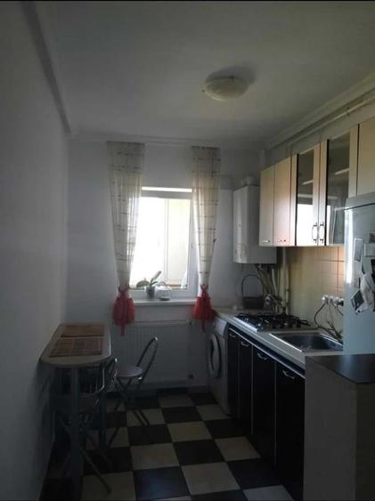 Apartament cu 2 camere decomandat în Dosu Bricii