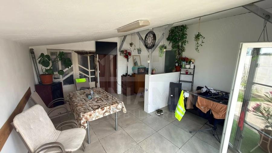 Casă cu 1 camere cu Teren 332 Mp în Popoveni