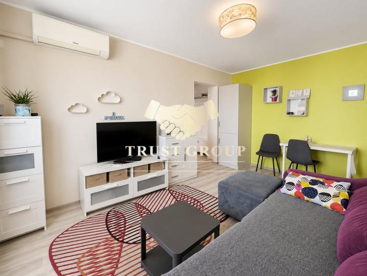 Apartament cu 2 camere decomandat în Victoriei