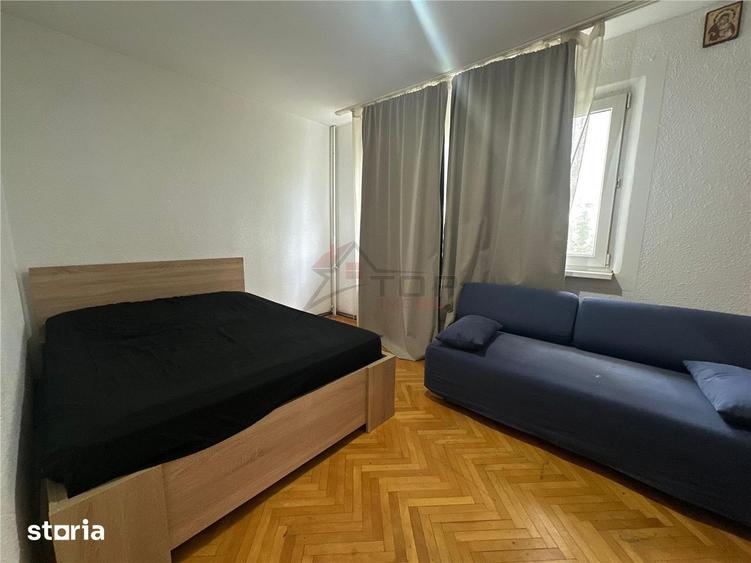 Apartament cu 2 camere în Podu Roș