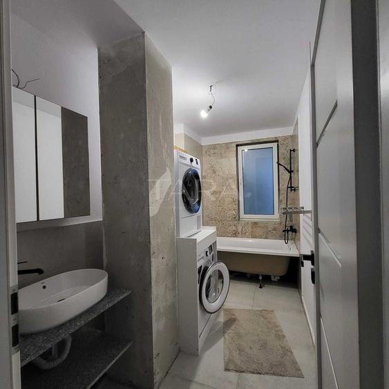 Apartament cu 3 camere decomandat, mobilat în Sânnicoară