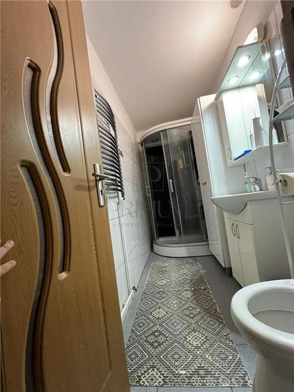 Apartament cu 2 camere decomandat, mobilat în Girocului