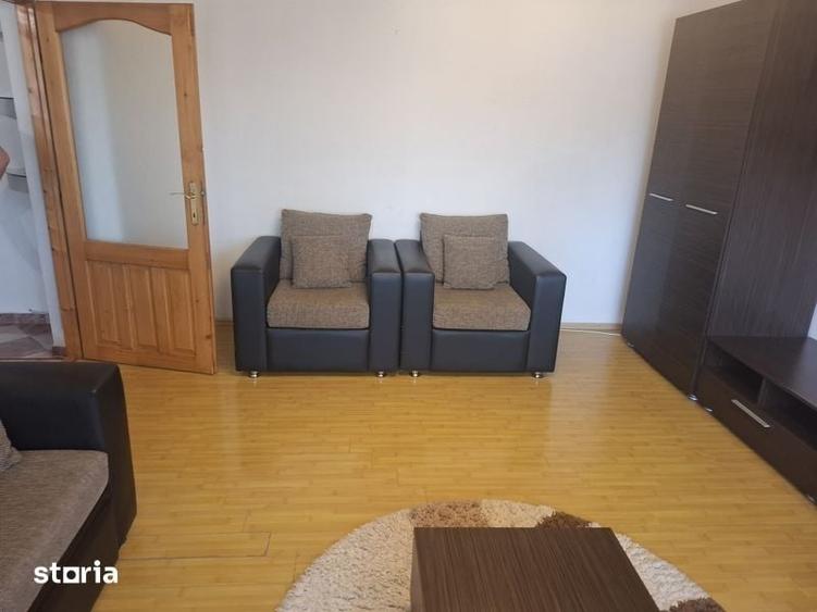 Apartament cu 2 camere decomandat în Bucovina