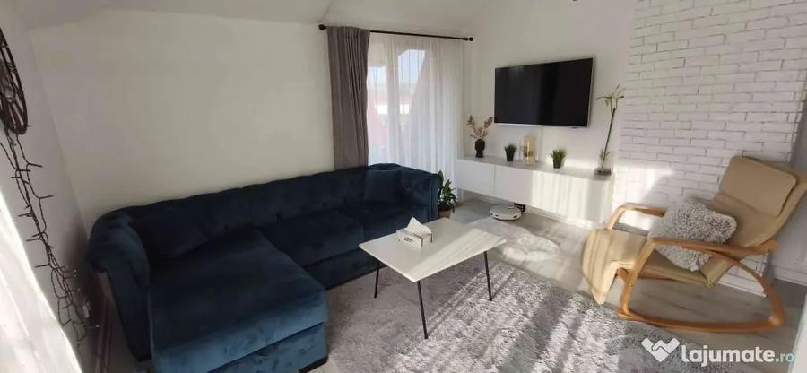 Apartament cu 2 camere semidecomandat în Florești