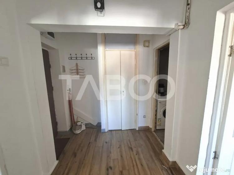 Apartament cu 2 camere decomandat în Ștrand