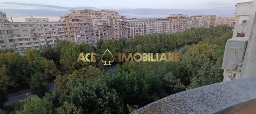 Garsonieră semidecomandată în Splaiul Unirii