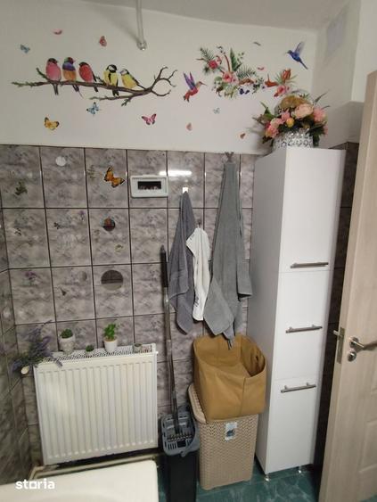 Apartament cu 3 camere decomandat în Calea Poplăcii