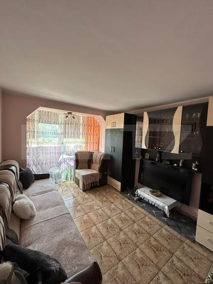 Apartament cu 2 camere decomandat, mobilat în Năsăud