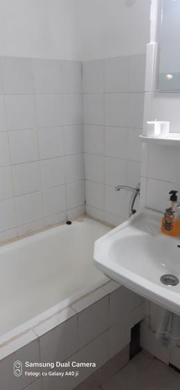 Garsonieră semidecomandată în Rovine