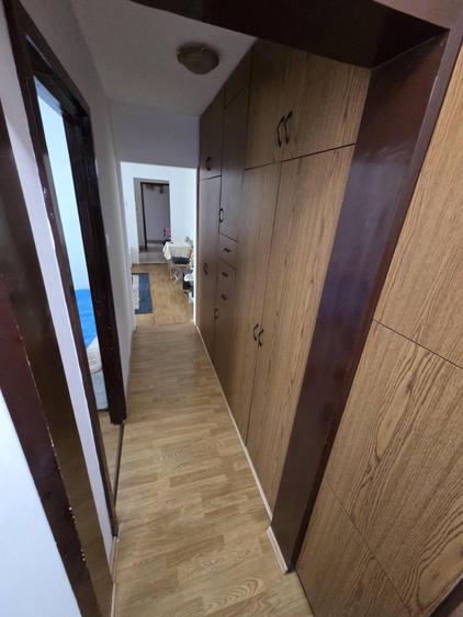 Apartament cu 4 camere semidecomandat în Mănăștur