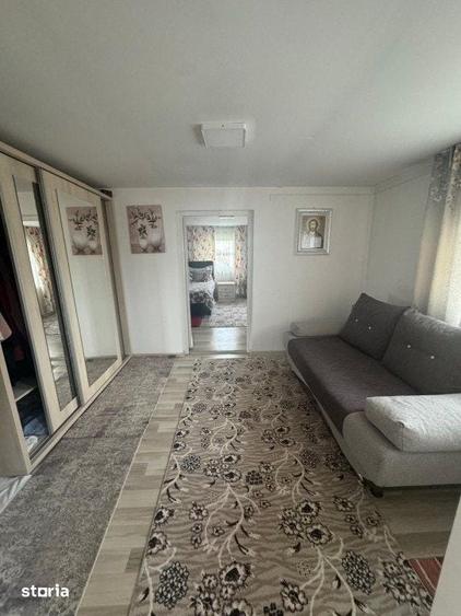 Casă cu 4 camere cu Teren 4400 Mp în Rădăuți