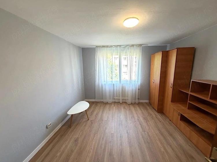 Garsonieră decomandată în Buziașului