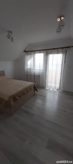 Casă cu 2 camere cu Teren 2000 Mp în Brebu