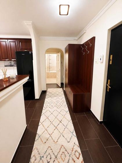 Apartament cu 2 camere decomandat în Ultracentral