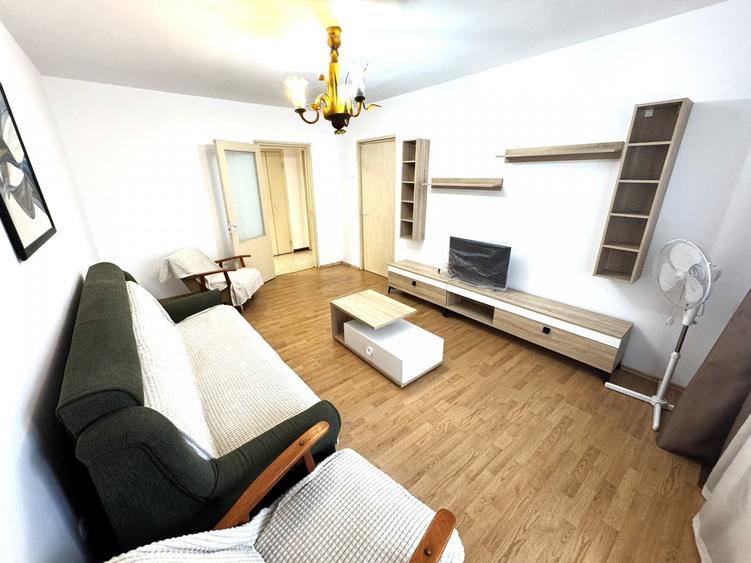 Apartament cu 2 camere decomandat, mobilat în Nord - Spitalul Județean