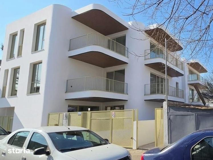 Apartament cu 3 camere în Grivița