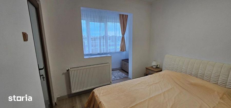 Apartament cu 2 camere semidecomandat, mobilat în Central