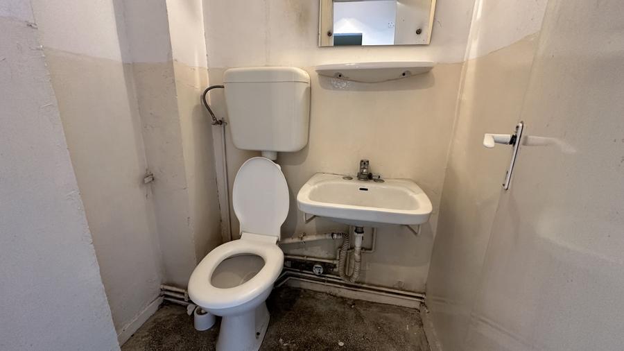 Apartament cu 4 camere, mobilat în Vasile Aaron