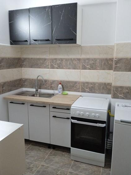Garsonieră decomandată în Nord