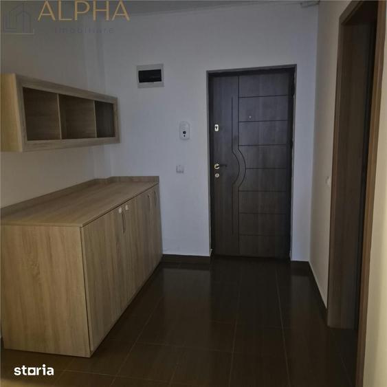 Apartament cu 3 camere decomandat în Calea Moldovei