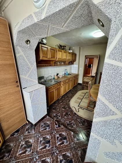 Apartament cu 4 camere decomandat în Ultracentral