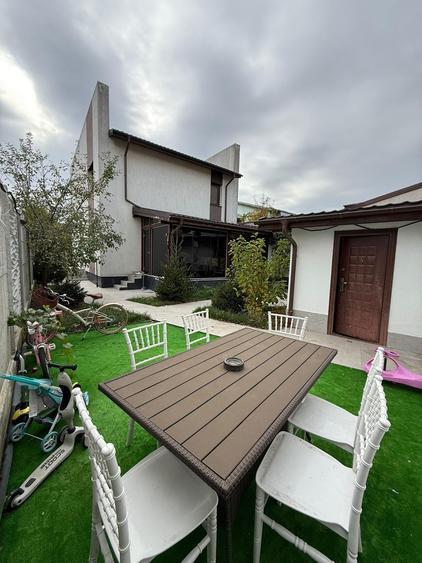 Casă cu 4 camere cu Teren 340 Mp în Militari