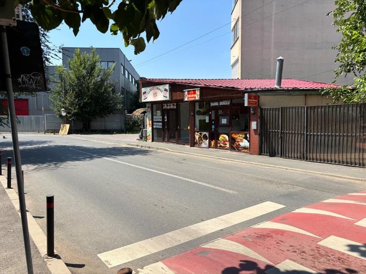 Spațiu comercial, de 25 mp, în Central