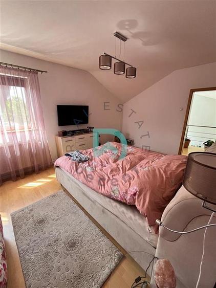 Casă individuală cu 5 camere cu Teren 690 Mp în Hărman