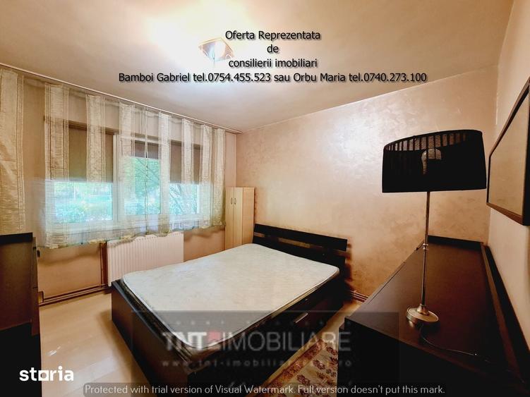 Apartament cu 2 camere decomandat în Podu Roș
