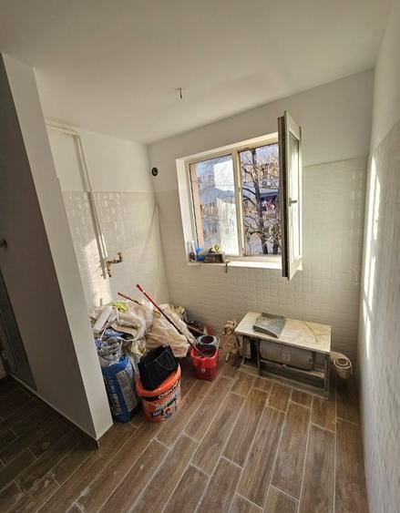 Garsonieră semidecomandată în Central