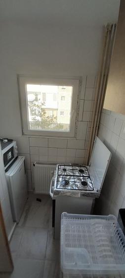 Garsonieră decomandată în Micălaca