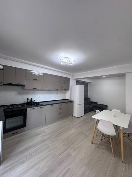 Apartament cu 2 camere decomandat, mobilat în Dâmbul Rotund