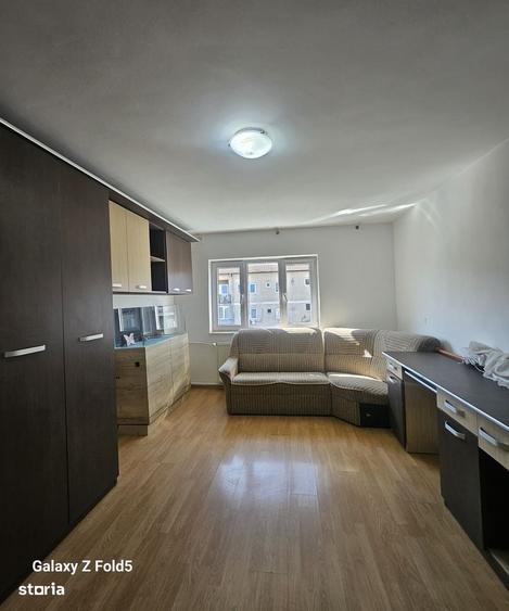 Apartament cu 2 camere decomandat în Nufărul