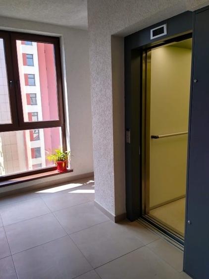 Apartament cu 3 camere decomandat, mobilat în Mărăști