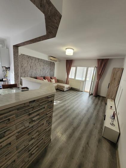 Apartament cu 2 camere semidecomandat în Cumpăna