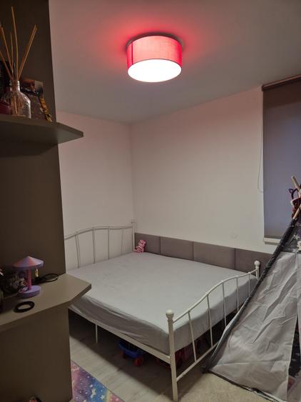 Apartament cu 2 camere nedecomandat în Astra
