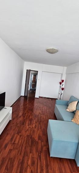 Apartament cu 2 camere decomandat în Militari