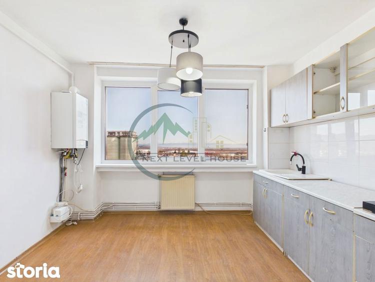 Apartament cu 3 camere decomandat în Central
