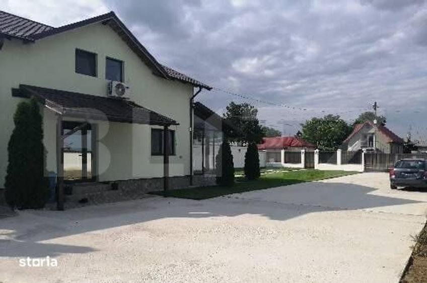 Casă cu 4 camere în Drâmbar