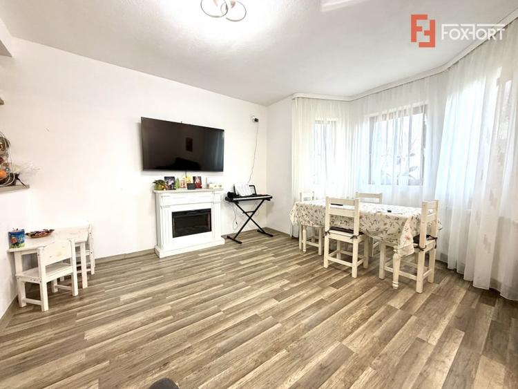 Duplex cu 5 camere cu Garaj în Sânandrei