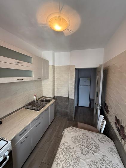 Apartament cu 2 camere în 9 Mai