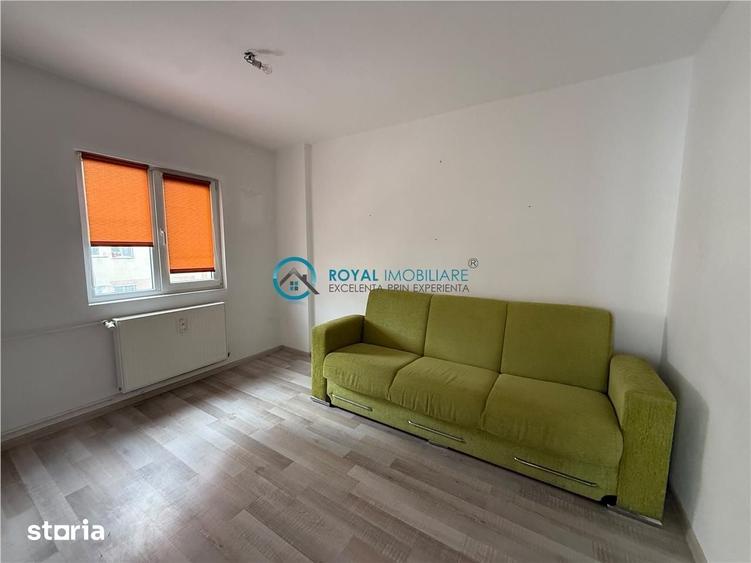 Apartament cu 2 camere semidecomandat în Republicii