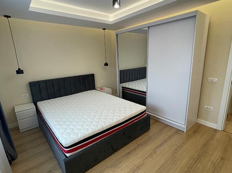 Apartament cu 2 camere decomandat în 13 Septembrie