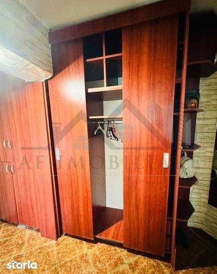 Apartament cu 2 camere decomandat, mobilat în Nicolina — fotografia 1