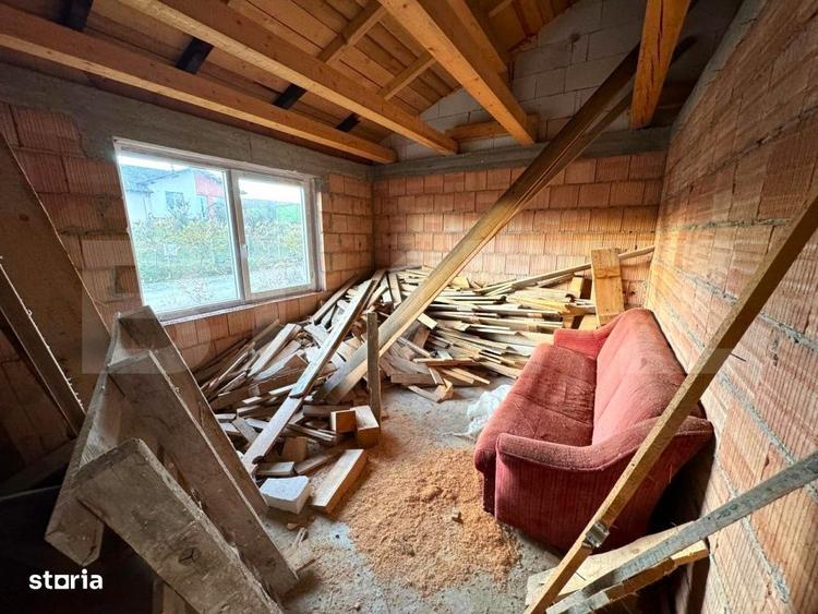 Casă cu 3 camere în Valea