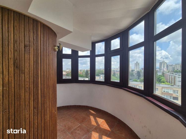 Apartament cu 3 camere decomandat, mobilat în Sud